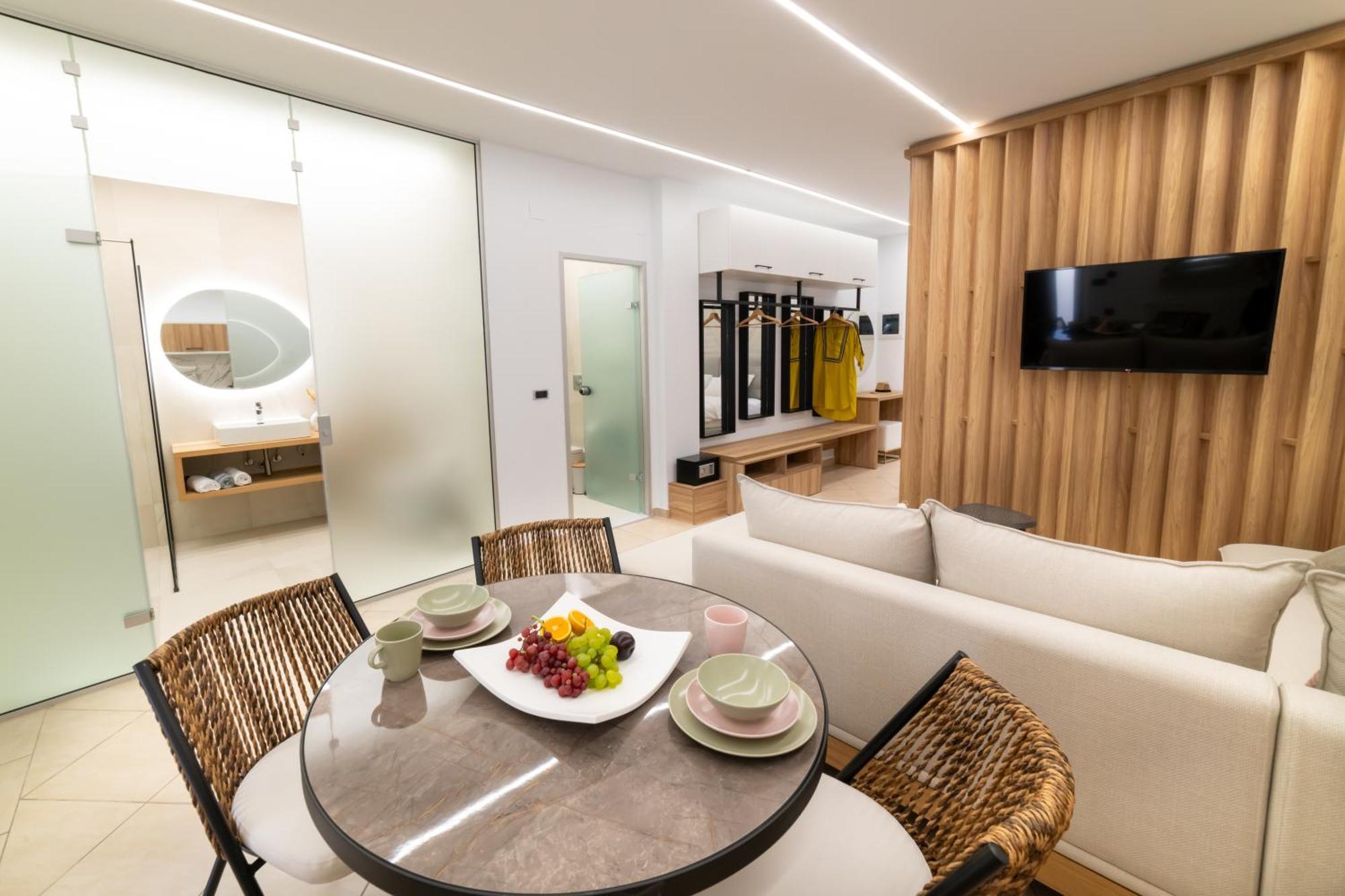 Domus Inn Luxury Apartments Parga Esterno foto